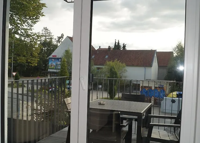 Freundliche In Senne بيليفيلد